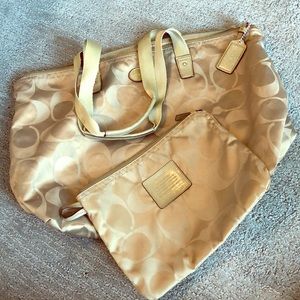 Coach shopping tote w/ matching pouch